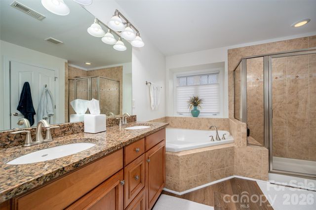 3321 Luke Crossing Drive, Charlotte, NC 28226