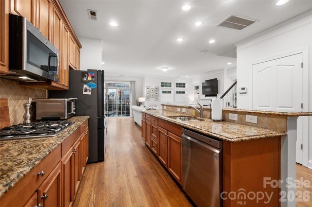 3321 Luke Crossing Drive, Charlotte, NC 28226