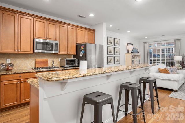 3321 Luke Crossing Drive, Charlotte, NC 28226