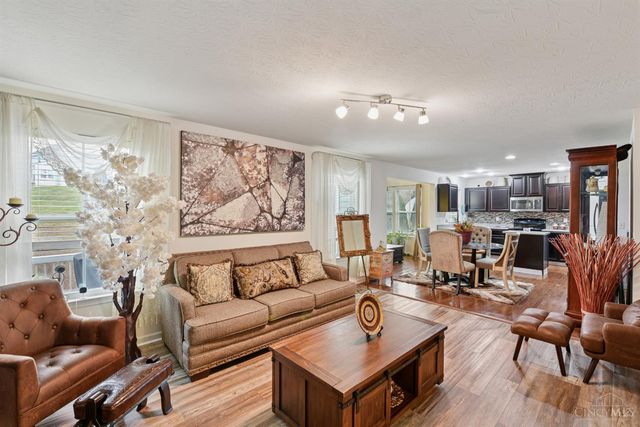 7970 Valley Crossing Drive, Colerain Twp, OH 45247