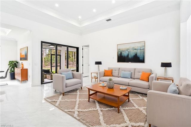 2604 20th AVE NE, Naples, FL 34120