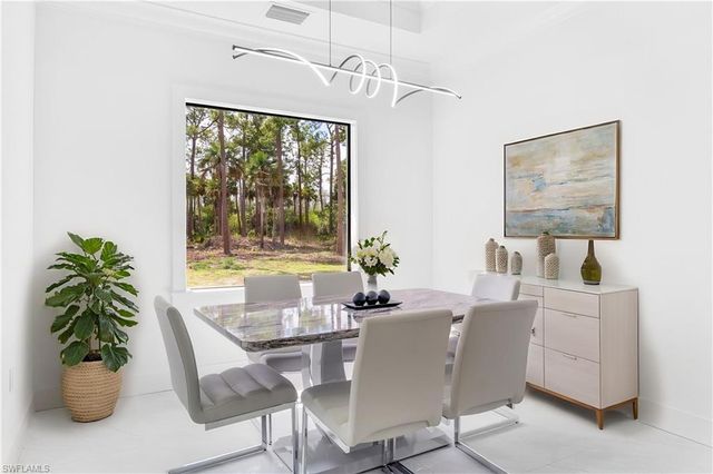 2604 20th AVE NE, Naples, FL 34120