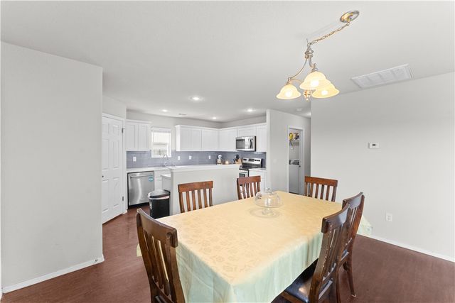 701 NW 67th Avenue, Bentonville, AR 72713