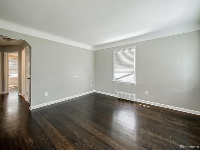 113 S Minerva Avenue, Royal Oak, MI 48067