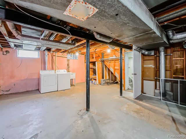 113 S Minerva Avenue, Royal Oak, MI 48067