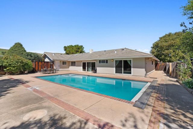 14850 Muleta Drive, Salinas, CA 93908