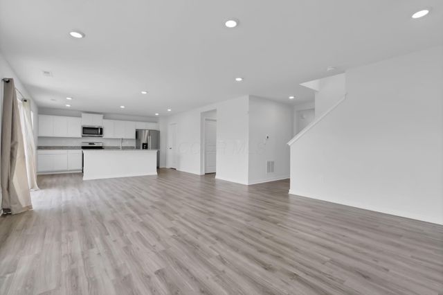 487 Faulkner Drive, Lithopolis, OH 43136