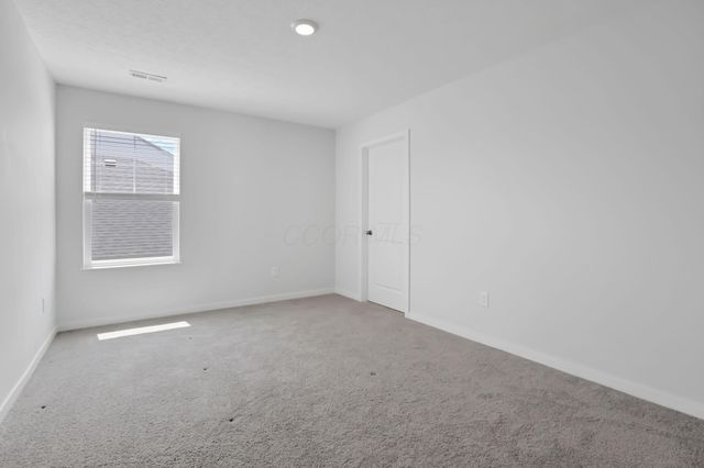 487 Faulkner Drive, Lithopolis, OH 43136