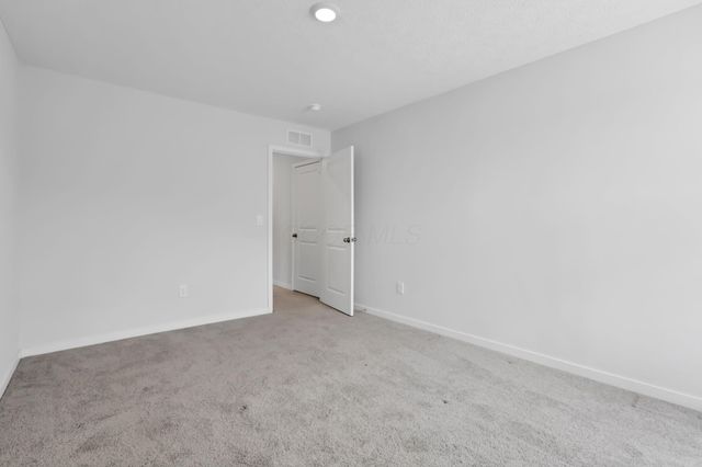 487 Faulkner Drive, Lithopolis, OH 43136