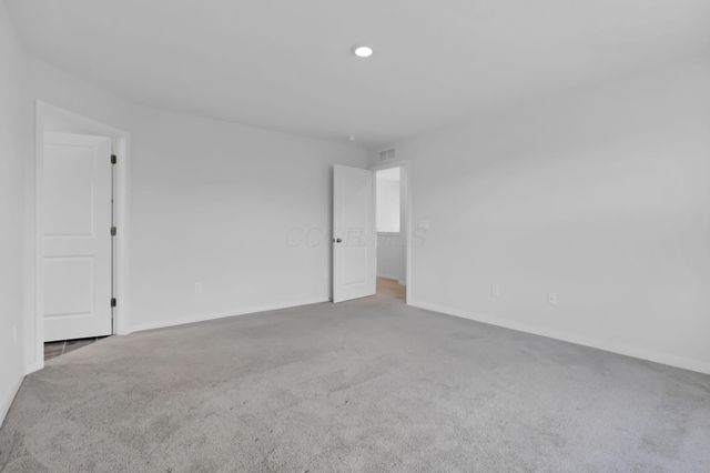 487 Faulkner Drive, Lithopolis, OH 43136