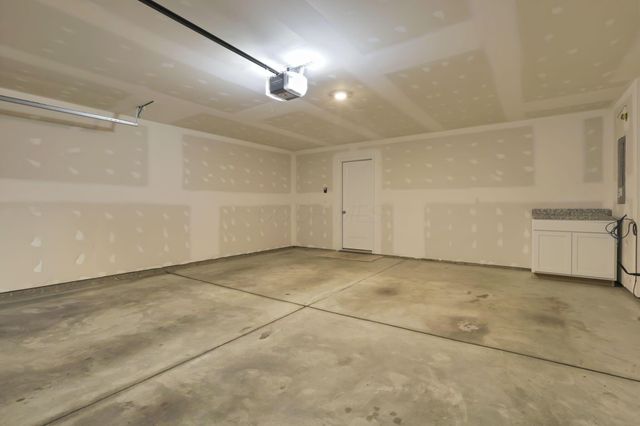 487 Faulkner Drive, Lithopolis, OH 43136