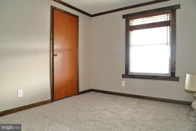 699 LILAC DR, New Providence, PA 17560