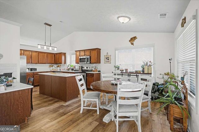 200 Bear Lane, Temple, GA 30179