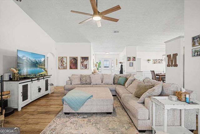 200 Bear Lane, Temple, GA 30179