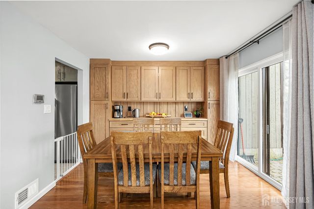 20 Arrowsmith Court, Old Bridge, NJ 07747