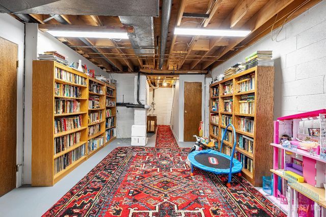 20 Arrowsmith Court, Old Bridge, NJ 07747