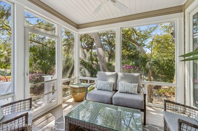 11 LITTLE DUNES Circle, Fernandina Beach, FL 32034