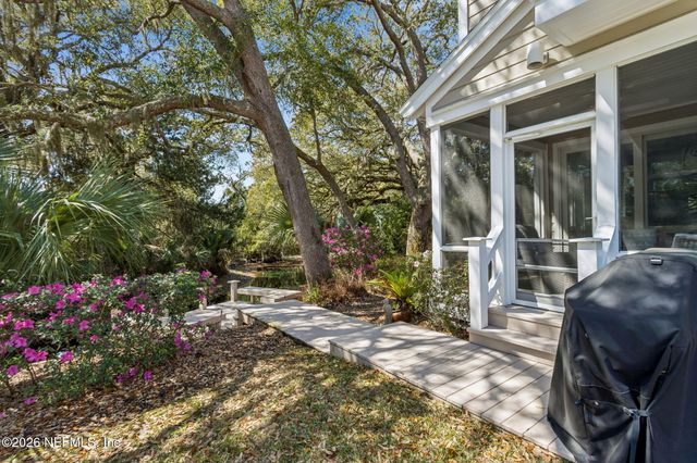 11 LITTLE DUNES Circle, Fernandina Beach, FL 32034