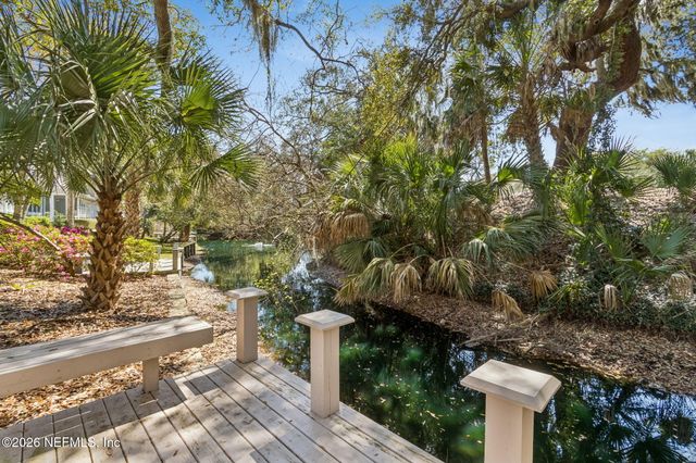 11 LITTLE DUNES Circle, Fernandina Beach, FL 32034