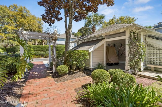 11 LITTLE DUNES Circle, Fernandina Beach, FL 32034