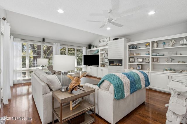 11 LITTLE DUNES Circle, Fernandina Beach, FL 32034