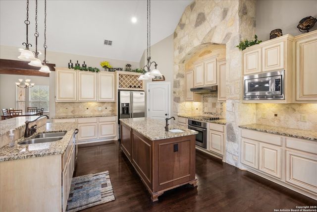 29026 Tivoli Way, Fair Oaks Ranch, TX 78015