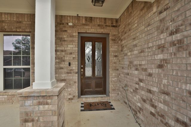 8222 Groveland Hills Drive, Cypress, TX 77433