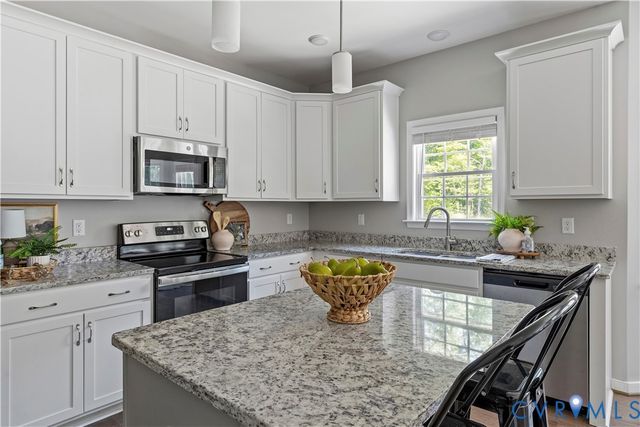 12000 Corte Castle Rd, Chesterfield, VA 23838