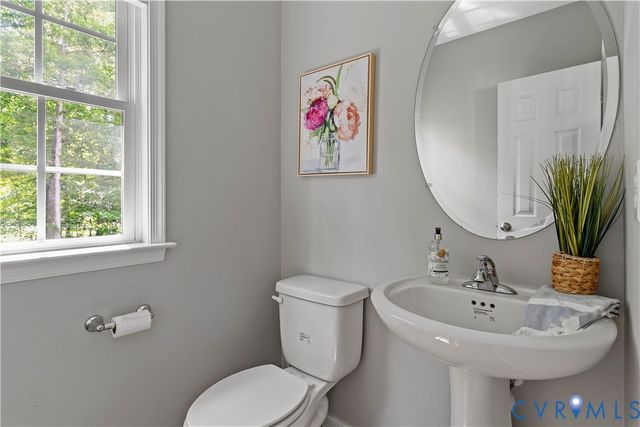 12000 Corte Castle Rd, Chesterfield, VA 23838