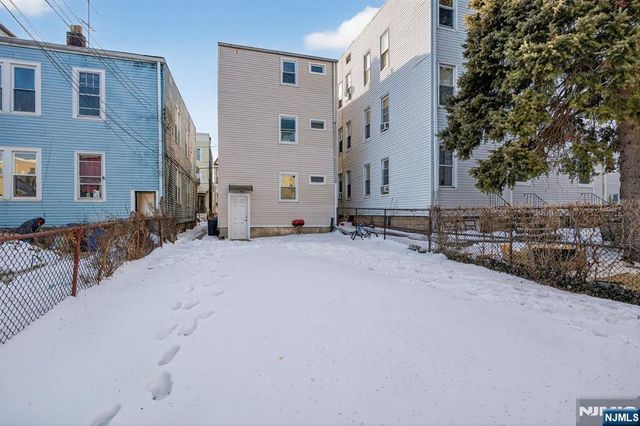 229 Patterson Street, Harrison, NJ 07029