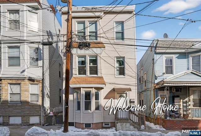 229 Patterson Street, Harrison, NJ 07029