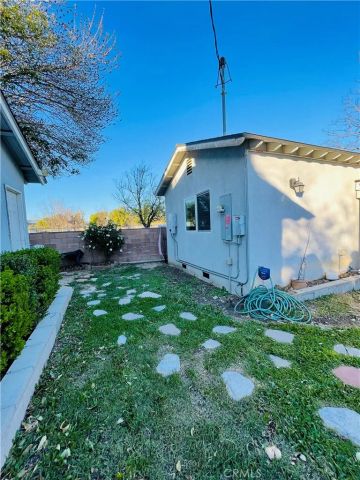 7957 Sausalito Avenue, West Hills, CA 91304