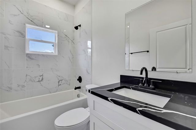 507 E BAKER, Tampa, FL 33603