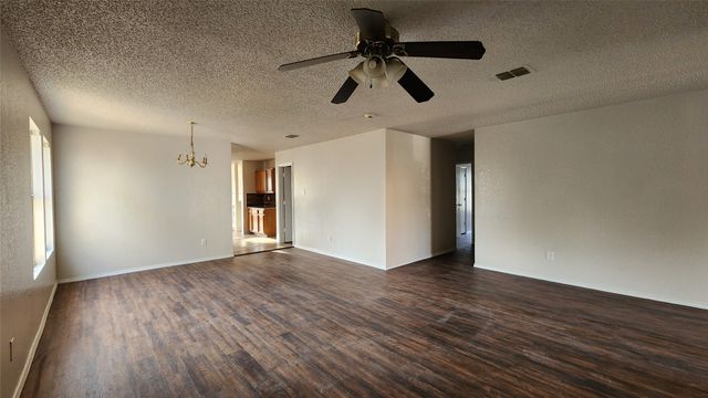2931 Marco Drive, Grand Prairie, TX 75052