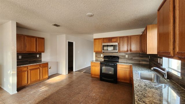 2931 Marco Drive, Grand Prairie, TX 75052