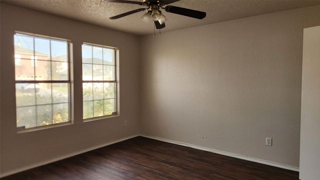 2931 Marco Drive, Grand Prairie, TX 75052