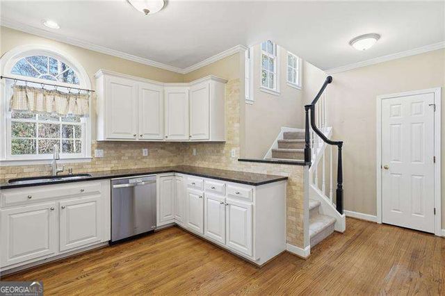 2130 Azalea Drive, Roswell, GA 30075