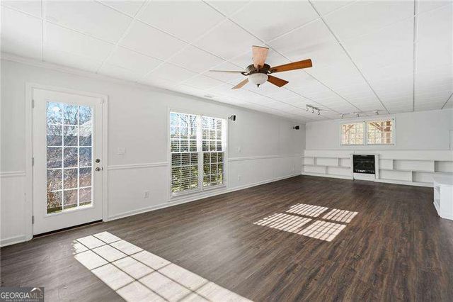 2130 Azalea Drive, Roswell, GA 30075