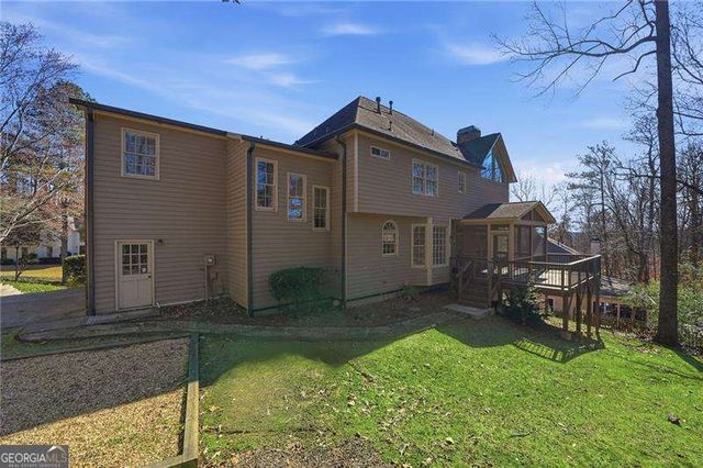 2130 Azalea Drive, Roswell, GA 30075