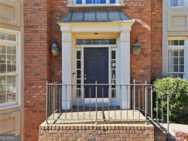 2130 Azalea Drive, Roswell, GA 30075