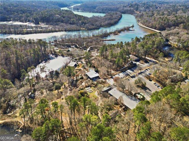 2130 Azalea Drive, Roswell, GA 30075