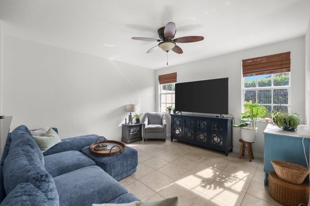 106 S Longport Circle H, Delray Beach, FL 33444