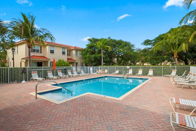 106 S Longport Circle H, Delray Beach, FL 33444