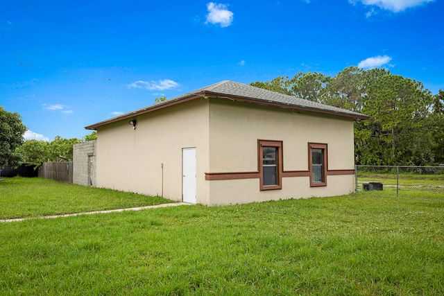 17298 66th Court N, The Acreage, FL 33470