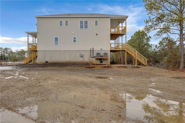 54 North Lawson RD, Poquoson, VA 23662