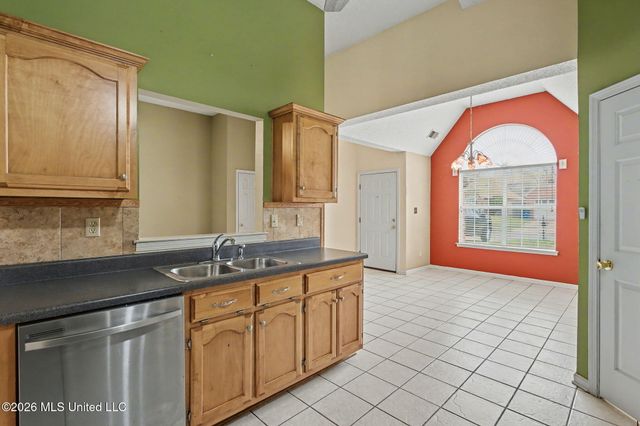 8339 Cross Point Drive, Olive Branch, MS 38654