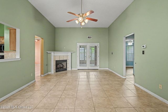 8339 Cross Point Drive, Olive Branch, MS 38654