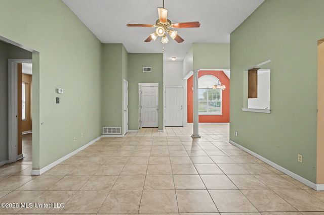 8339 Cross Point Drive, Olive Branch, MS 38654