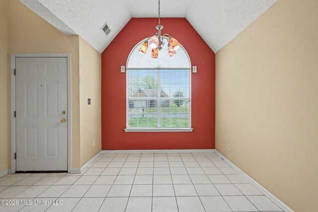 8339 Cross Point Drive, Olive Branch, MS 38654