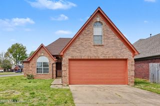 8339 Cross Point Drive, Olive Branch, MS 38654